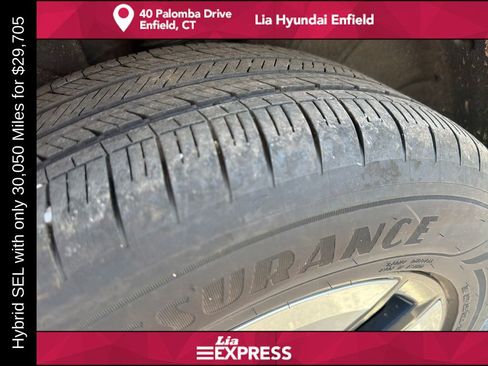Certified 2024 Hyundai Santa Fe SEL AWD/4WD image 10