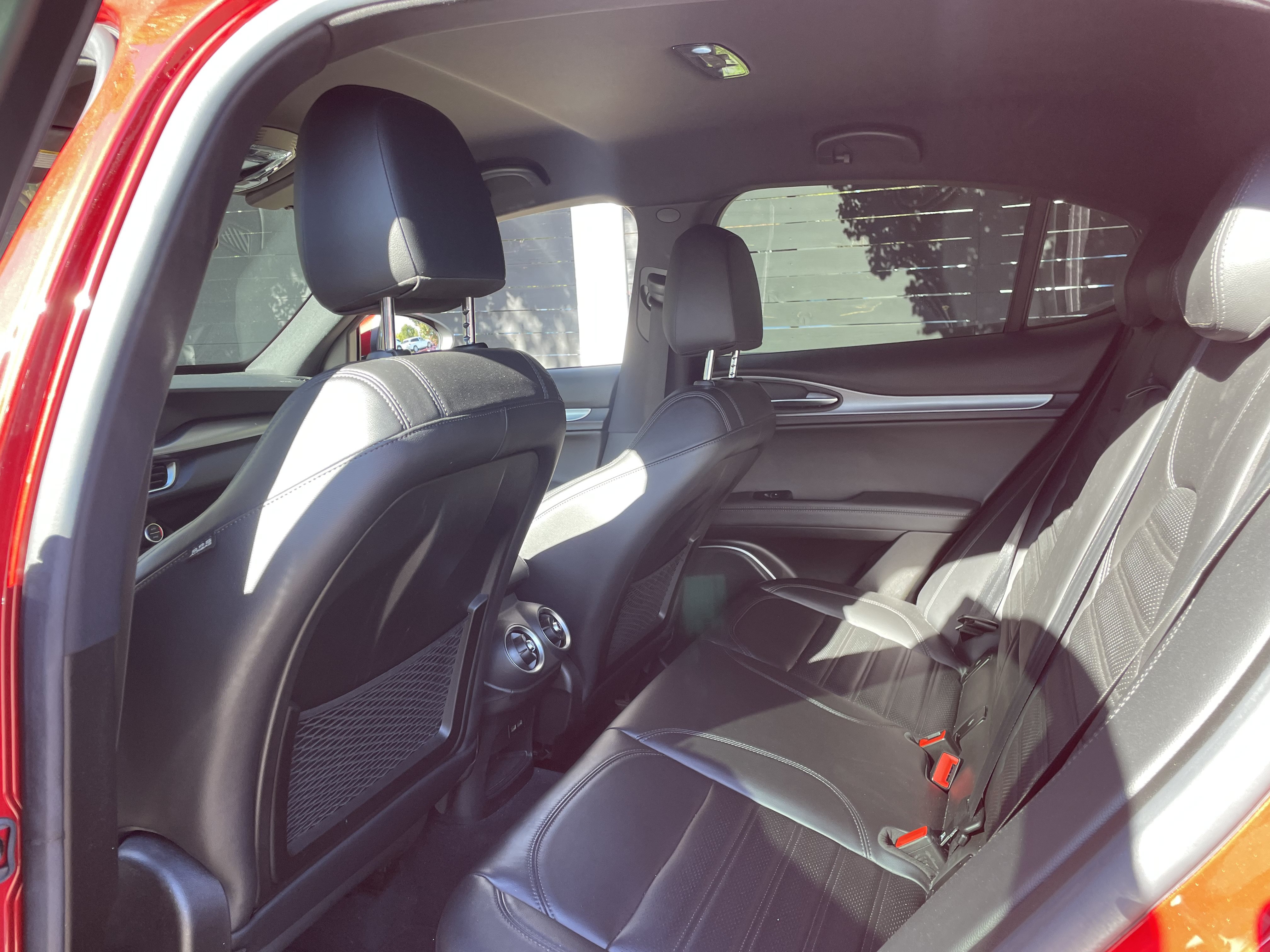 Used 2018 Alfa Romeo Stelvio Ti Sport AWD/4WD image 15