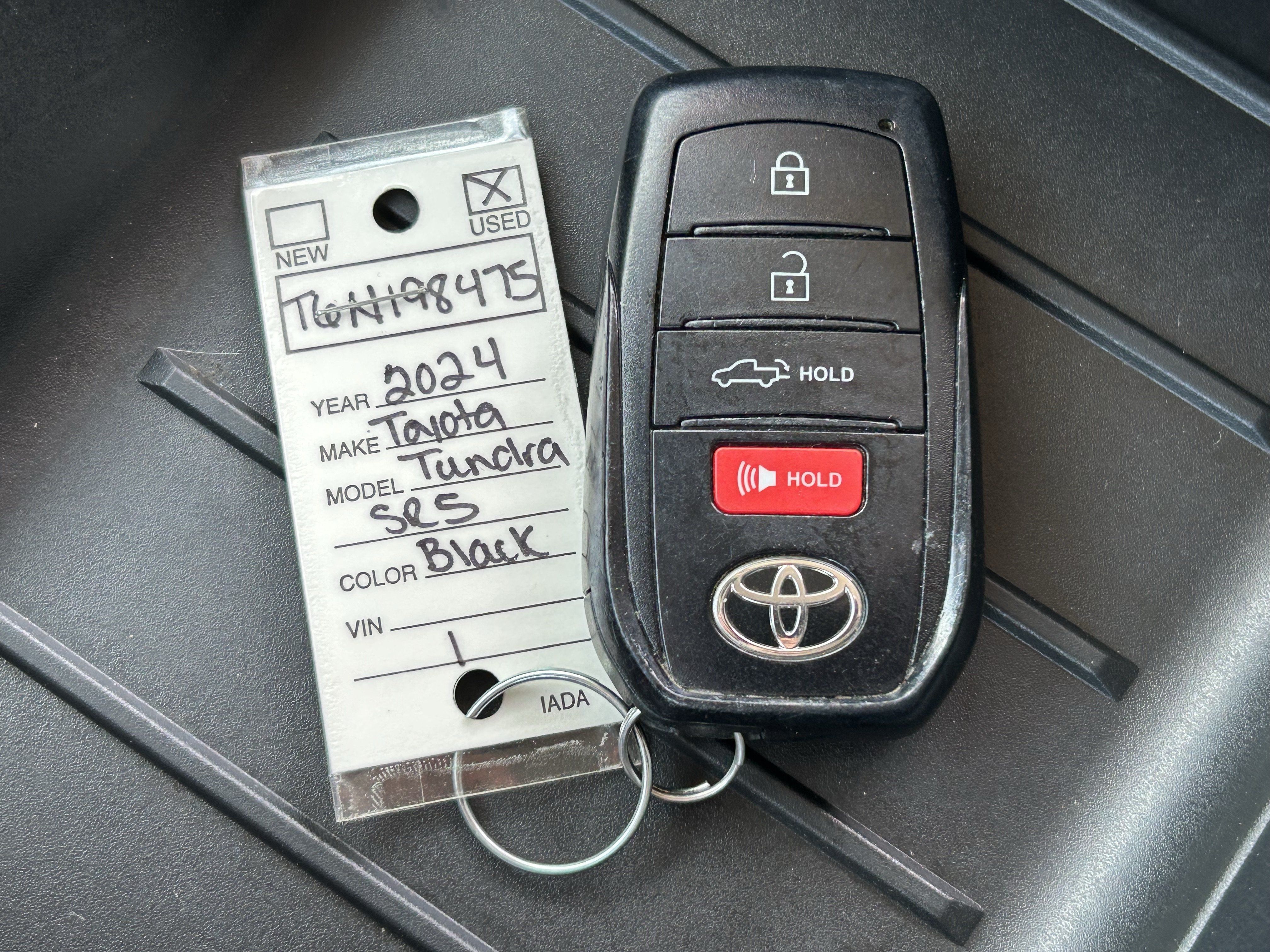 Used 2024 Toyota Tundra SR5 AWD/4WD image 35