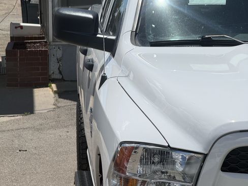 Used 2019 RAM 1500 Express AWD/4WD image 24