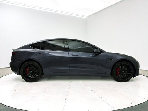 Used 2023 Tesla Model 3 Performance image 29