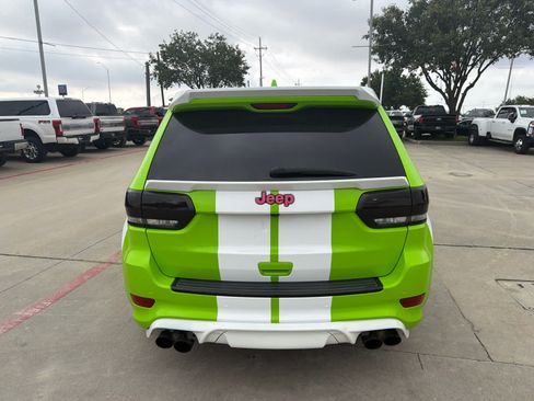 Used 2018 Jeep Grand Cherokee Trackhawk AWD/4WD image 4