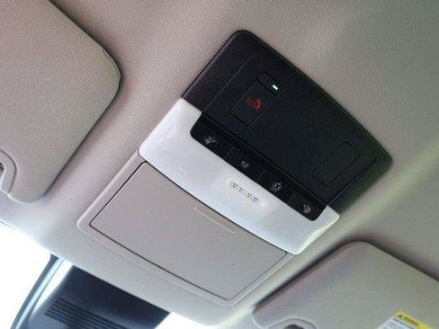 Used 2025 Nissan Altima 2.5 SV FWD image 16