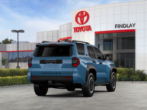 New 2026 Toyota 4Runner TRD Off-Road Premium AWD/4WD image 9