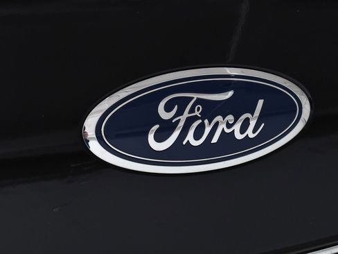 Used 2022 Ford Escape SEL image 21