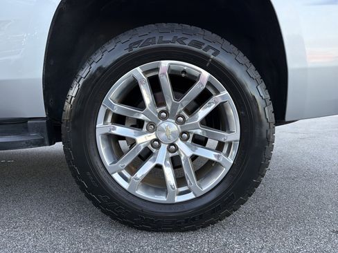 Used 2019 Chevrolet Tahoe LT image 23