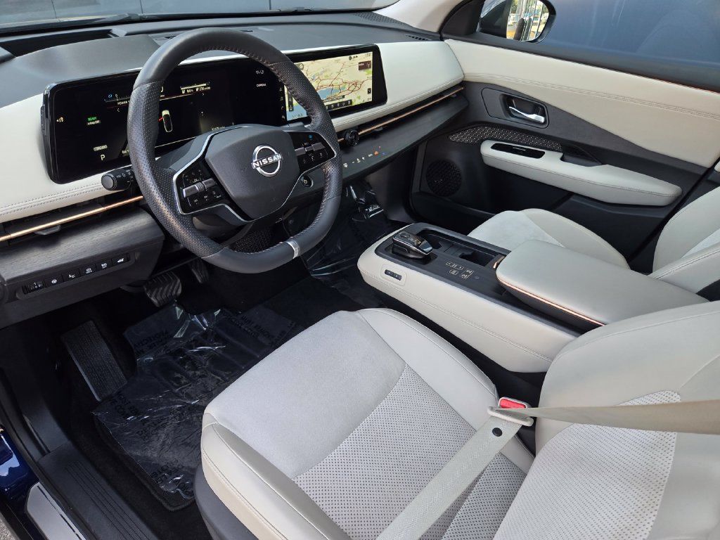 Used 2024 Nissan Ariya FWD image 10