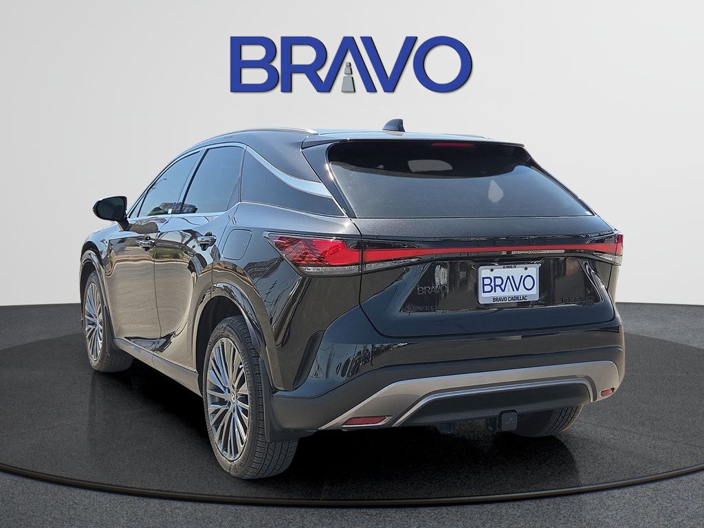 Used 2025 Lexus RX 350 w/ Convenience Package AWD/4WD image 3