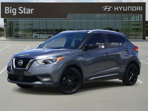 Used 2020 Nissan Kicks SR w/ SR Premium Package FWD image 1