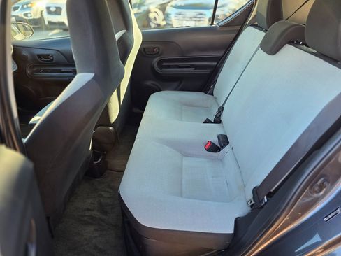 Used 2016 Toyota Prius C One image 22