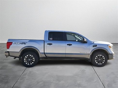 Used 2017 Nissan Titan PRO-4X image 5
