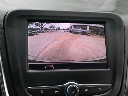 Used 2023 Chevrolet Equinox LT FWD image 19