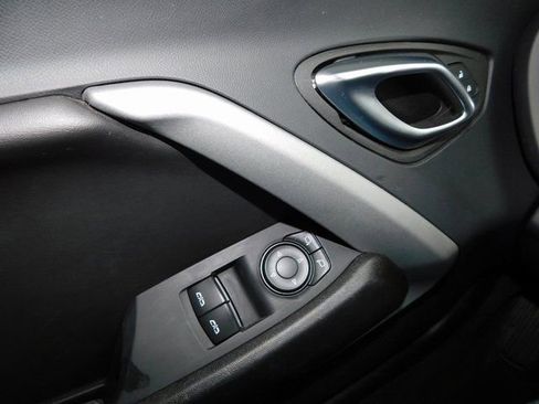 Used 2023 Chevrolet Camaro LT image 20