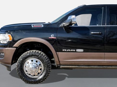 Used 2022 RAM 3500 Limited image 10