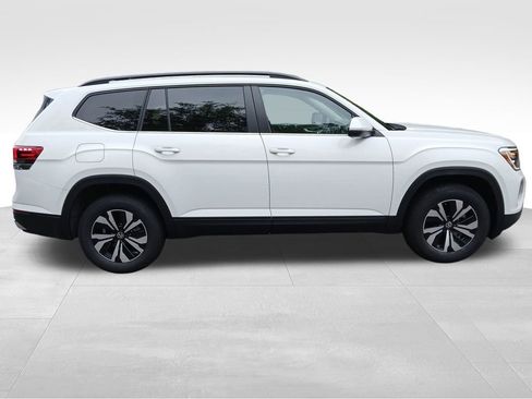 New 2026 Volkswagen Atlas SE image 6