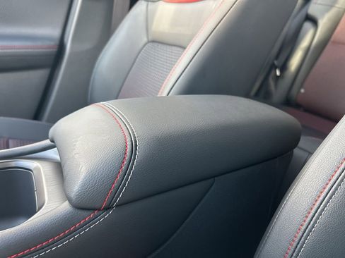 New 2026 Nissan Kicks SR image 36