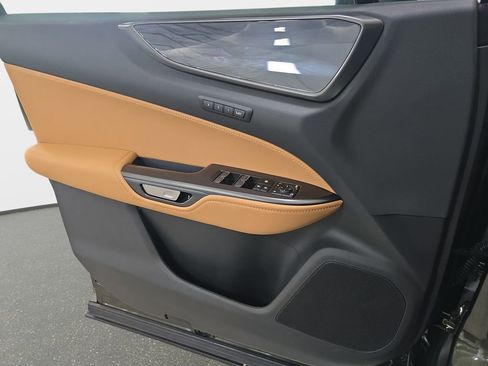 Used 2025 Lexus NX 250 FWD w/ Premium Package image 27