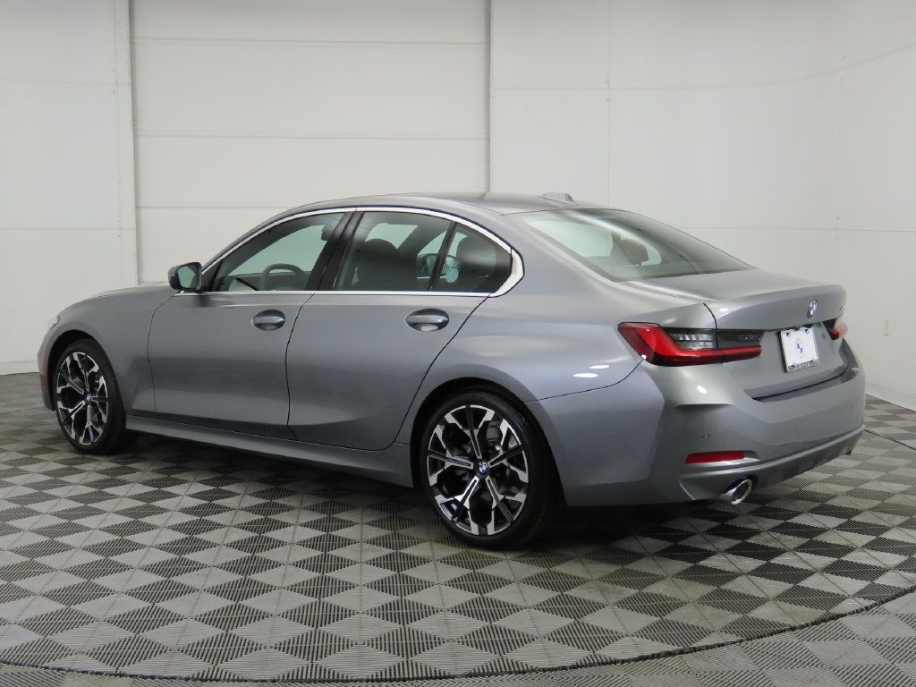 Used 2026 BMW 330i Sedan w/ Convenience Package RWD image 8