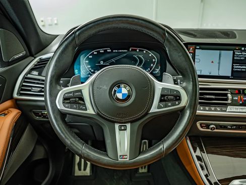 Used 2023 BMW X5 M50i w/ Climate Comfort Package AWD/4WD image 23