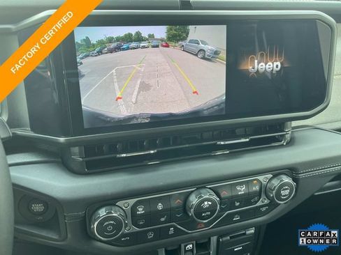 Used 2026 Jeep Wrangler Unlimited Sahara AWD/4WD image 28