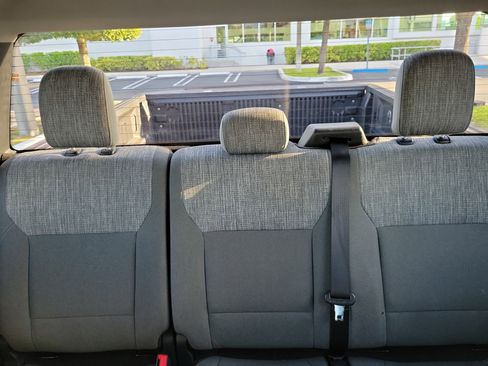 Used 2023 Ford F150 XLT RWD image 21