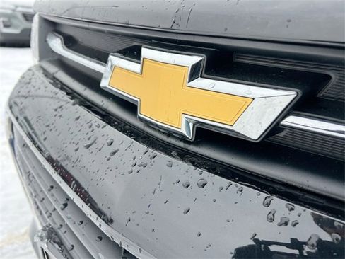 Used 2022 Chevrolet Trax LS w/ Tint and Cruise Package image 29