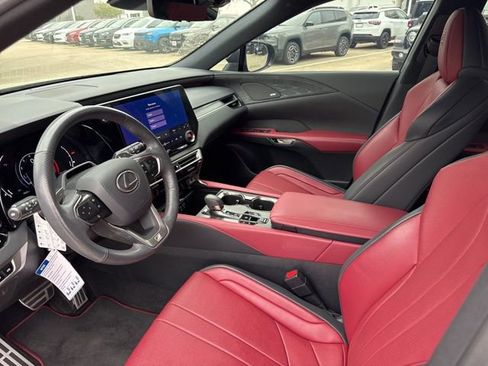 Used 2024 Lexus RX 350 F Sport w/ Convenience Package image 11