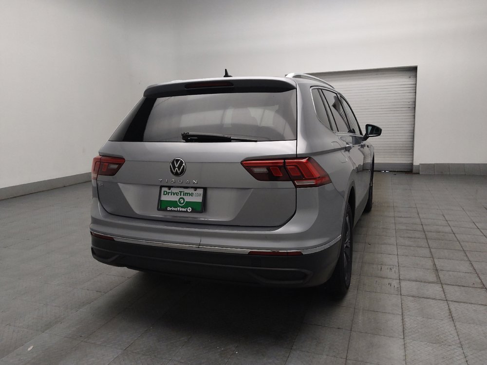 Used 2024 Volkswagen Tiguan SE FWD image 9