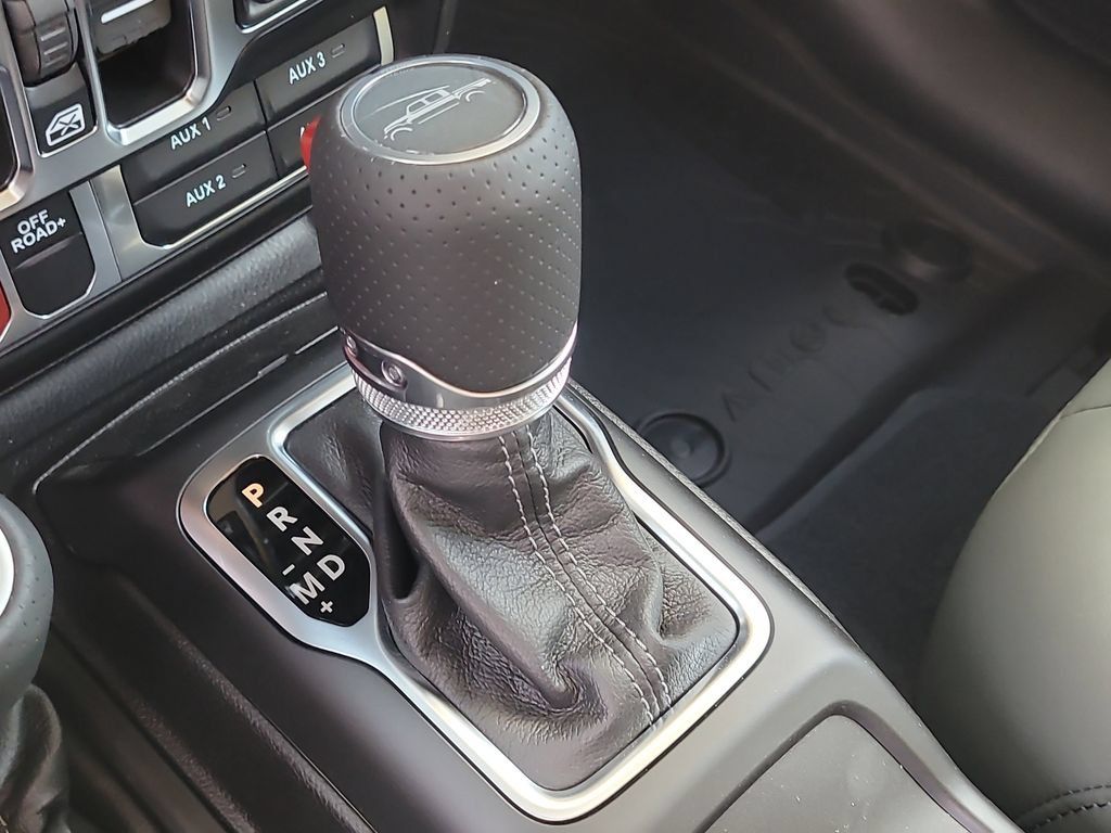 New 2026 Jeep Gladiator Mojave AWD/4WD image 26