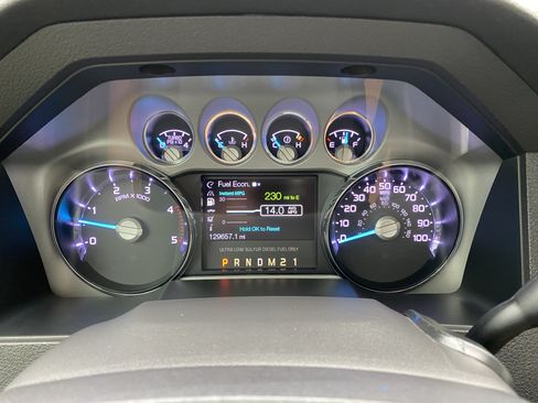 Used 2016 Ford F250 Lariat w/ Lariat Ultimate Package AWD/4WD image 21