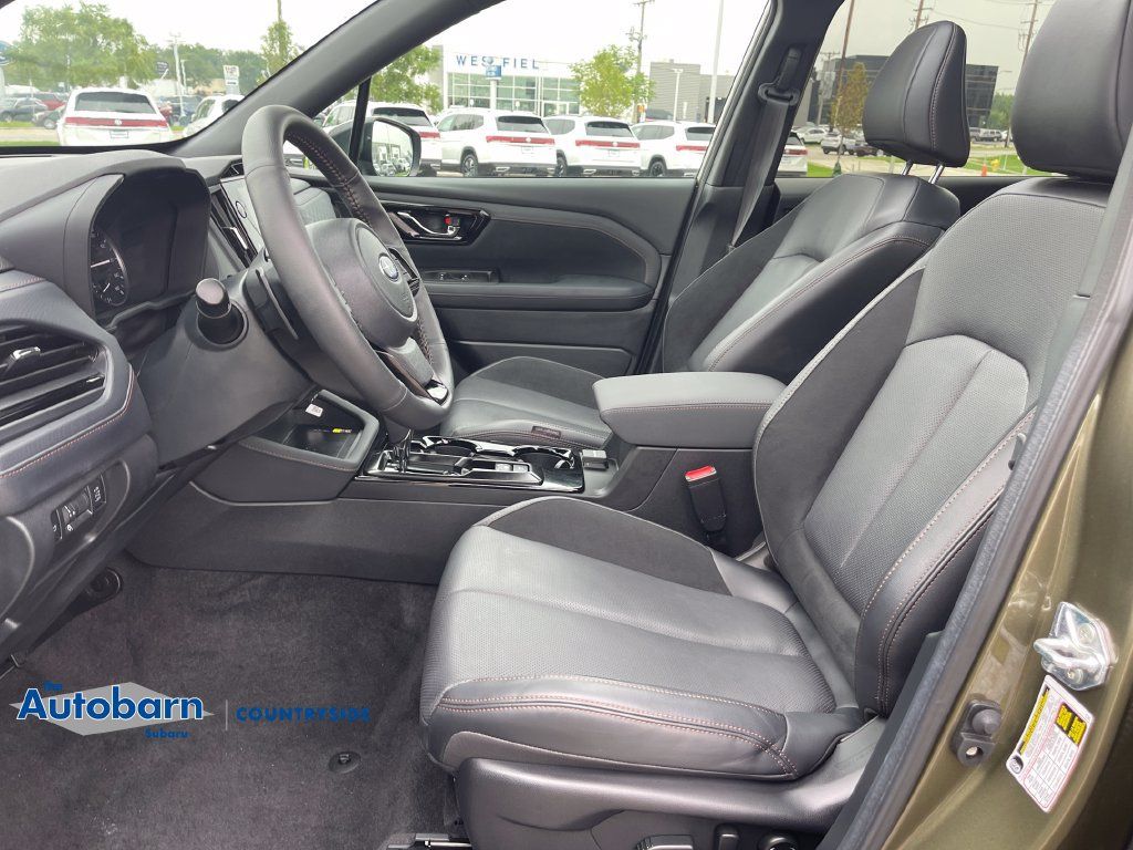 Used 2026 Subaru Forester Touring AWD/4WD image 9