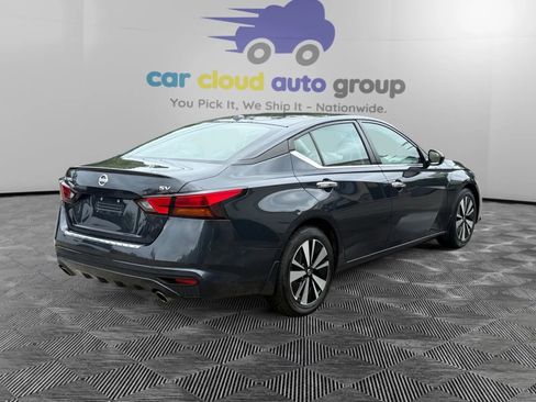 Used 2021 Nissan Altima 2.5 SV w/ SV Premium Package image 5
