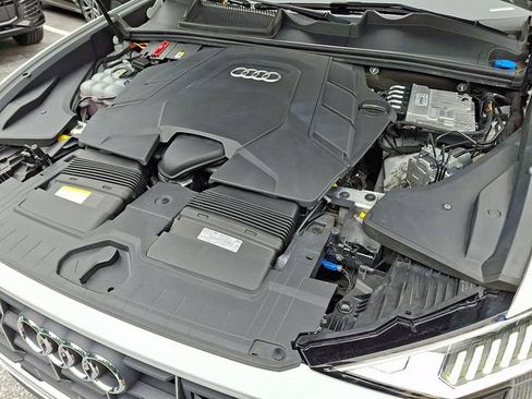 Certified 2023 Audi Q8 Premium w/ Convenience Package AWD/4WD image 27