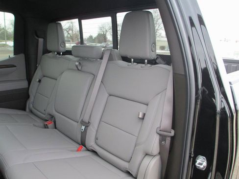 New 2026 GMC Sierra 1500 SLT w/ SLT Premium Plus Package AWD/4WD image 12