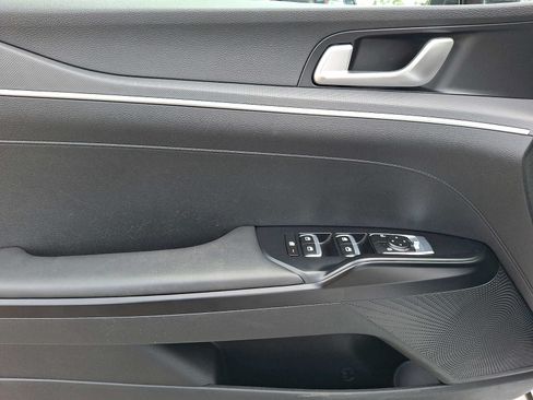 Used 2023 Kia K5 GT-Line FWD image 9