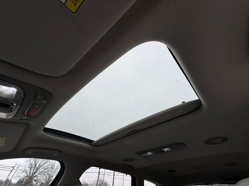 Used 2023 Kia Telluride EX image 33