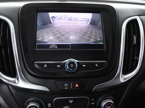 Used 2022 Chevrolet Equinox LT image 16