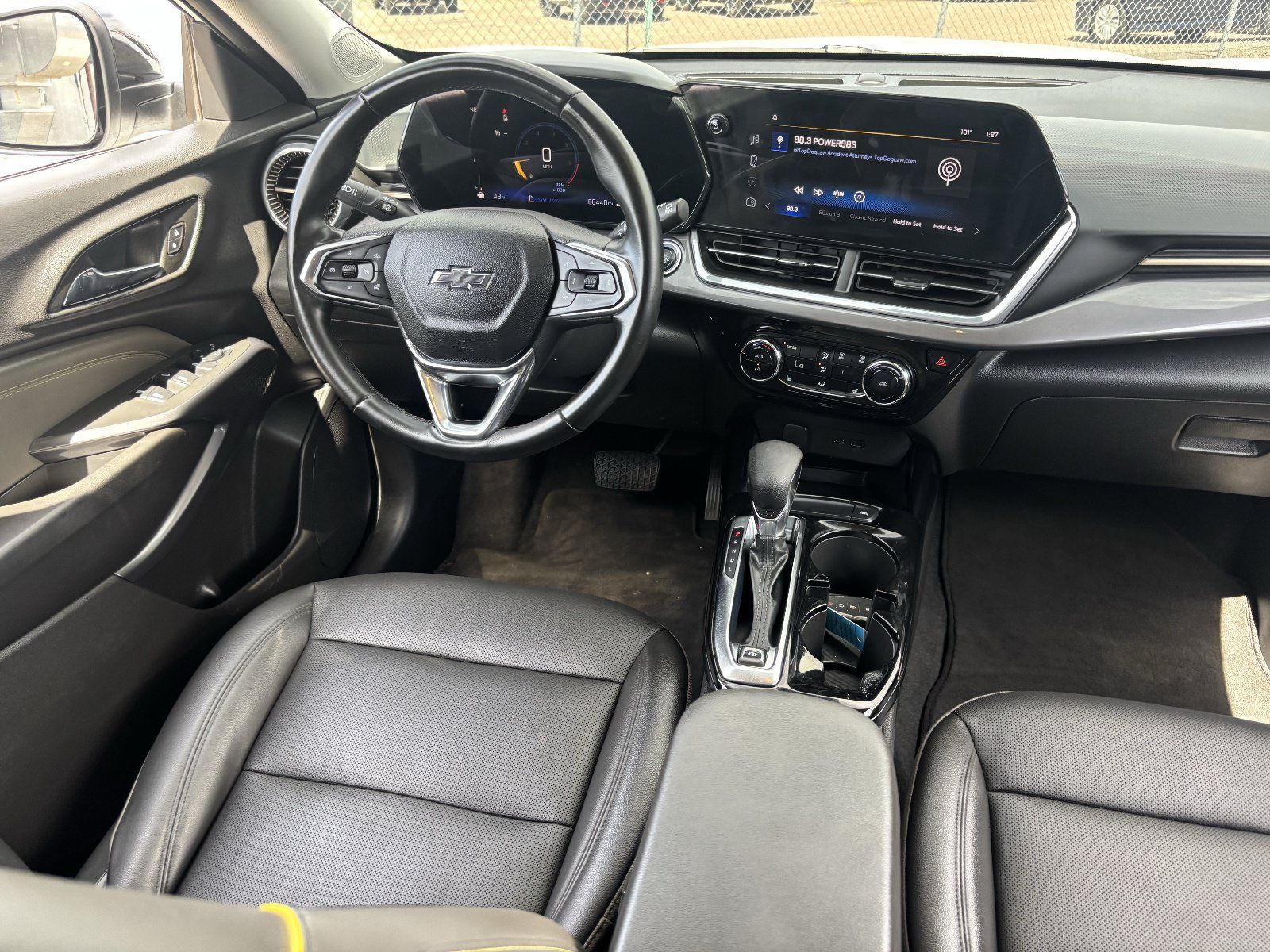 Used 2024 Chevrolet Trax ACTIV w/ Sunroof Package FWD image 14