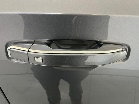 Used 2021 GMC Yukon Denali w/ Denali Premium Package image 79