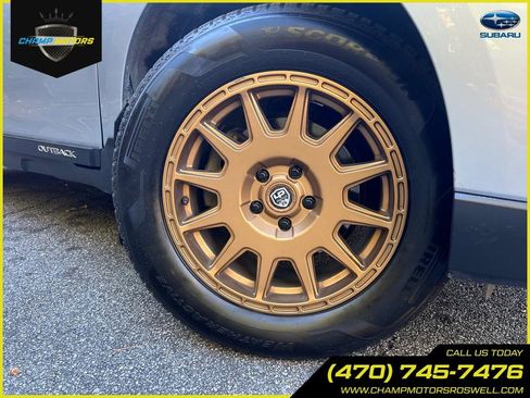 Used 2019 Subaru Outback 2.5i Premium image 7