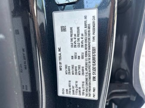Used 2024 Tesla Model 3 Long Range RWD image 21