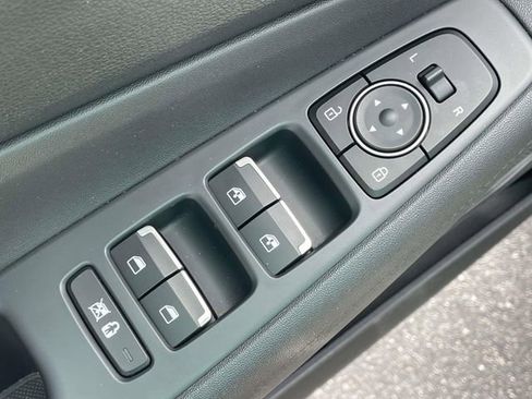 Used 2020 Hyundai Santa Fe SEL FWD image 18