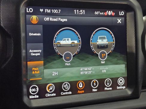 Used 2023 Jeep Gladiator Sport AWD/4WD image 41