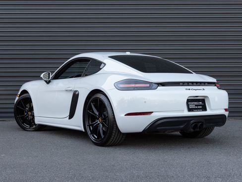 Certified 2019 Porsche 718 Cayman S image 3