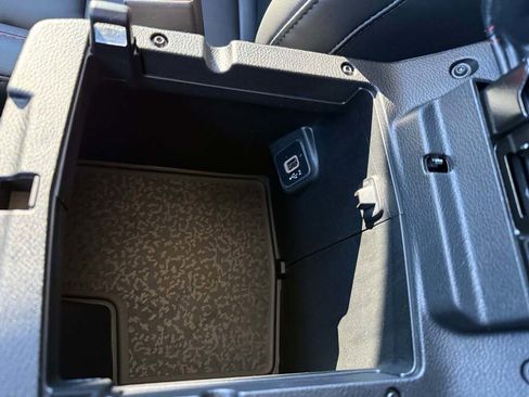 New 2026 Jeep Wrangler Unlimited Rubicon image 33