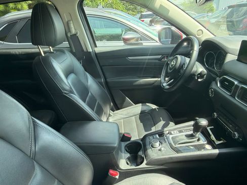Used 2025 MAZDA CX-5 AWD 2.5 S w/ Preferred Package image 3