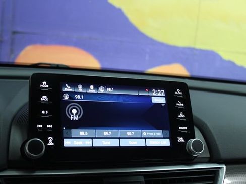 Used 2019 Honda Accord Sport image 18
