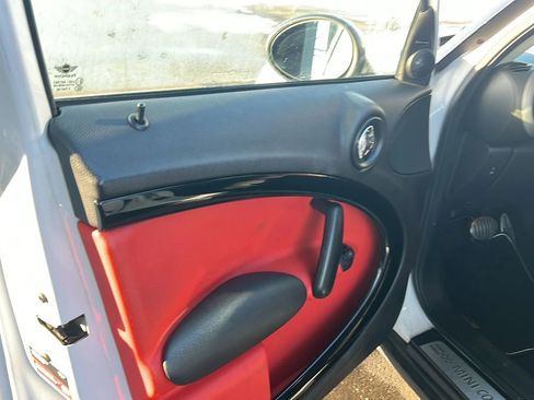 Used 2012 MINI Cooper Countryman S image 18