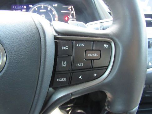 Used 2020 Lexus ES 350 w/ Premium Package image 41