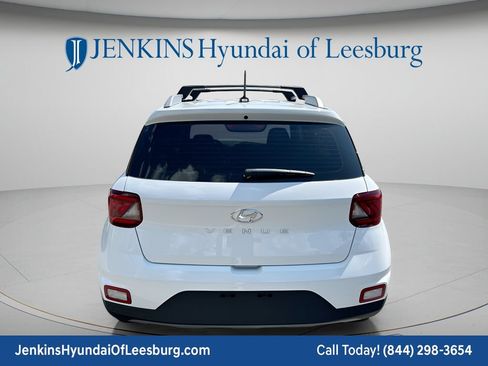 New 2026 Hyundai Venue SEL FWD image 6